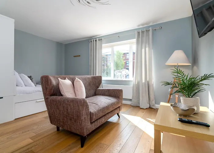 Alison Court - Urban Apartments